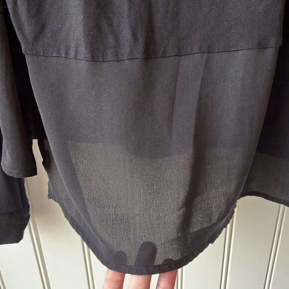 dynamite Black V Neck Sheer Top Size large - Picture 9 of 14